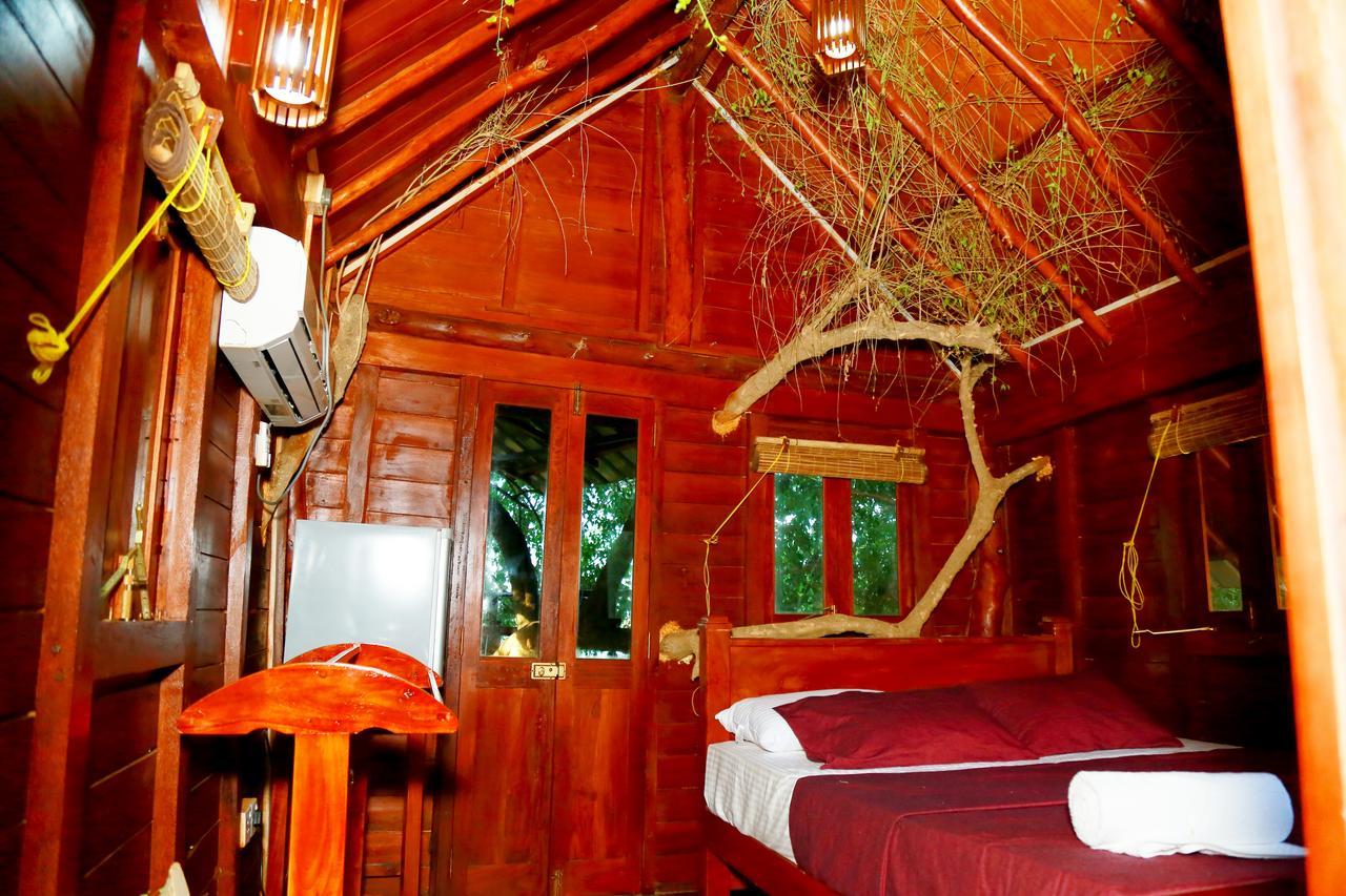 Lake Villa Resort Tissamaharama Buitenkant foto